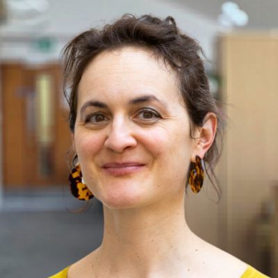 Dr Julie Godefroy